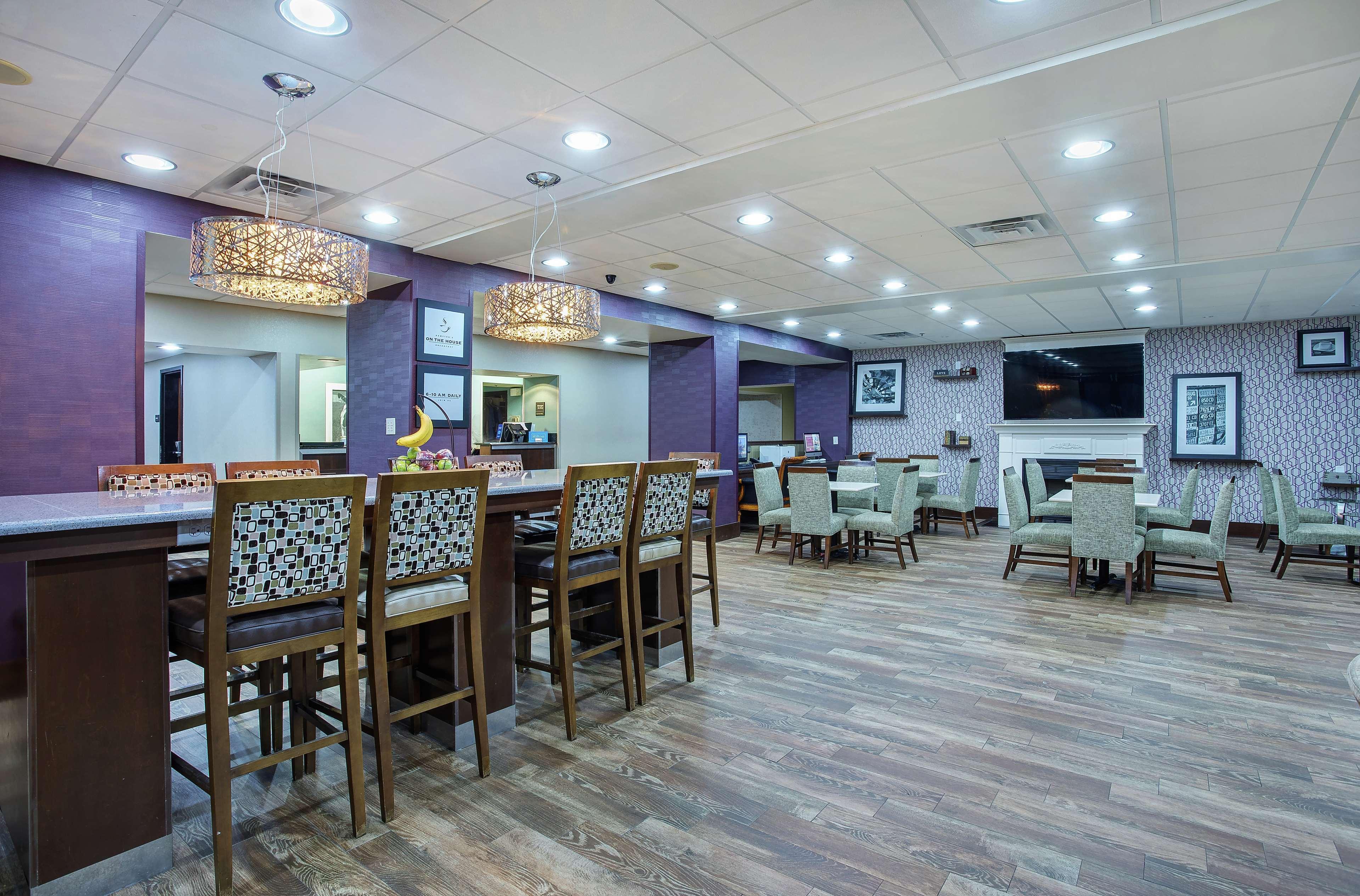 Hampton Inn Cullman Eksteriør billede